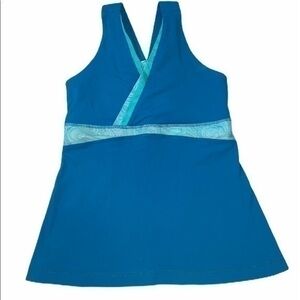 Lululemon tank size 6